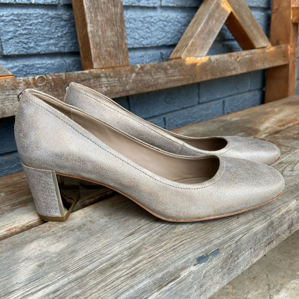 Donald J Pliner Women's Corin Pump